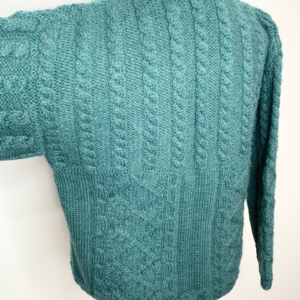 Women's Green Cable Knit Cardigan - Picture 8 of 11